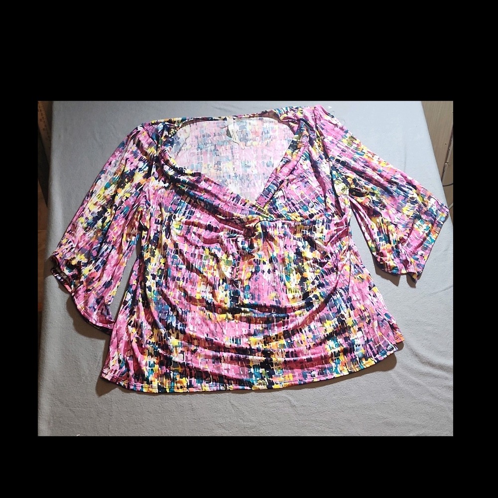 Collection Woman Pink Multicolor Abstract Blouse V-Neck 3X 3/4 Sleeve